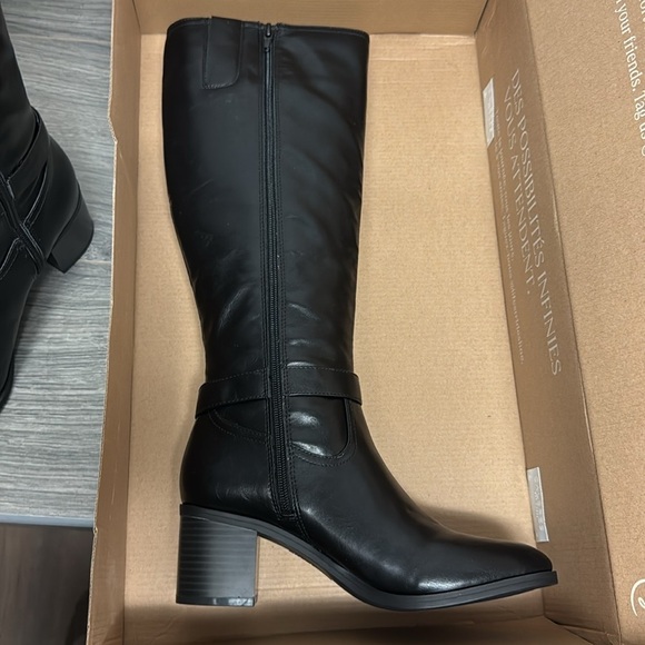 LifeStride Legend Knee High Boot - Picture 5 of 9